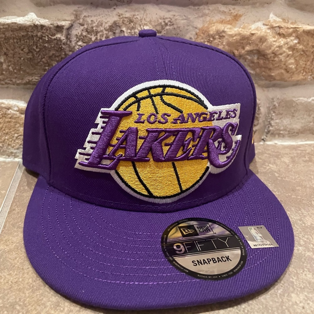 LA LAKER NEW ERA SNAPBACK HAT